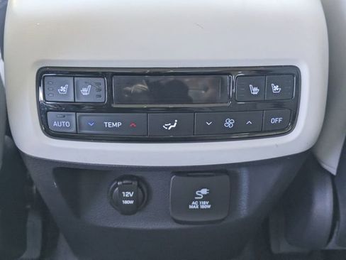 Used 2024 Hyundai Palisade Calligraphy image 15
