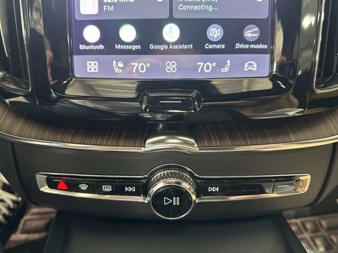 Used 2022 Volvo XC60 B5 Inscription AWD/4WD image 21