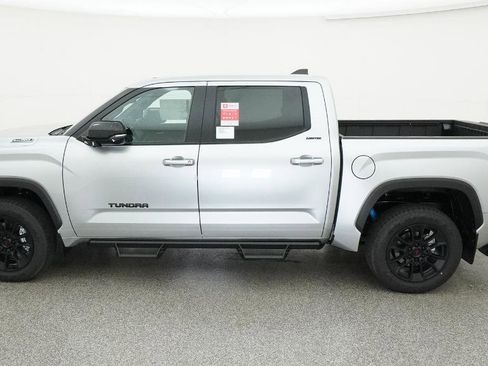 New 2026 Toyota Tundra Limited AWD/4WD image 19