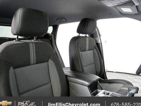 Certified 2025 Chevrolet Blazer LT FWD image 20