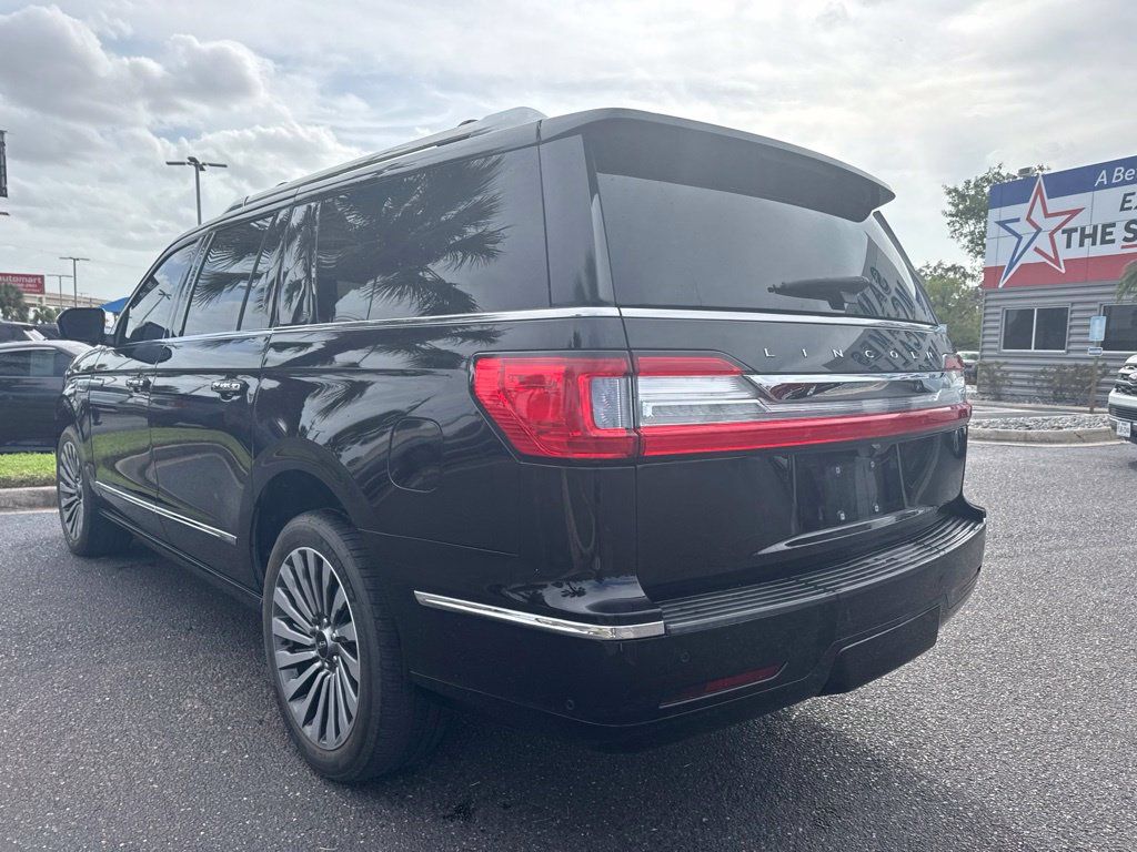 Used 2019 Lincoln Navigator L Reserve AWD/4WD image 3
