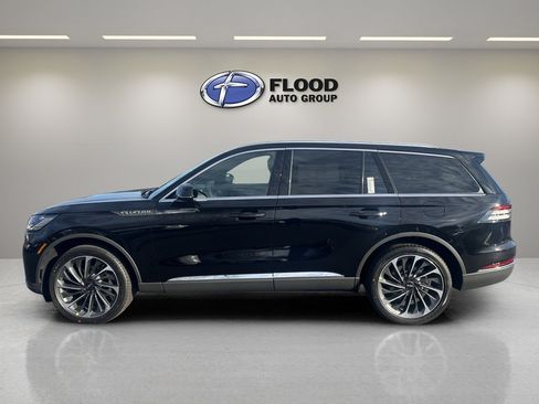 New 2026 Lincoln Aviator Reserve image 4