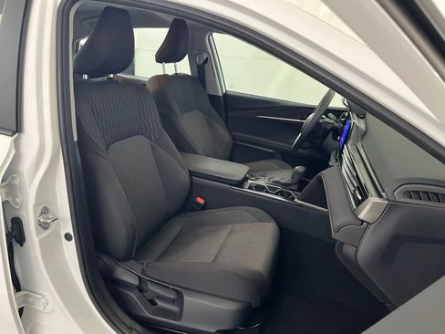 Used 2025 Toyota Camry LE w/ Convenience Package FWD image 21