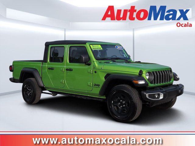 Used 2025 Jeep Gladiator Sport AWD/4WD image 1