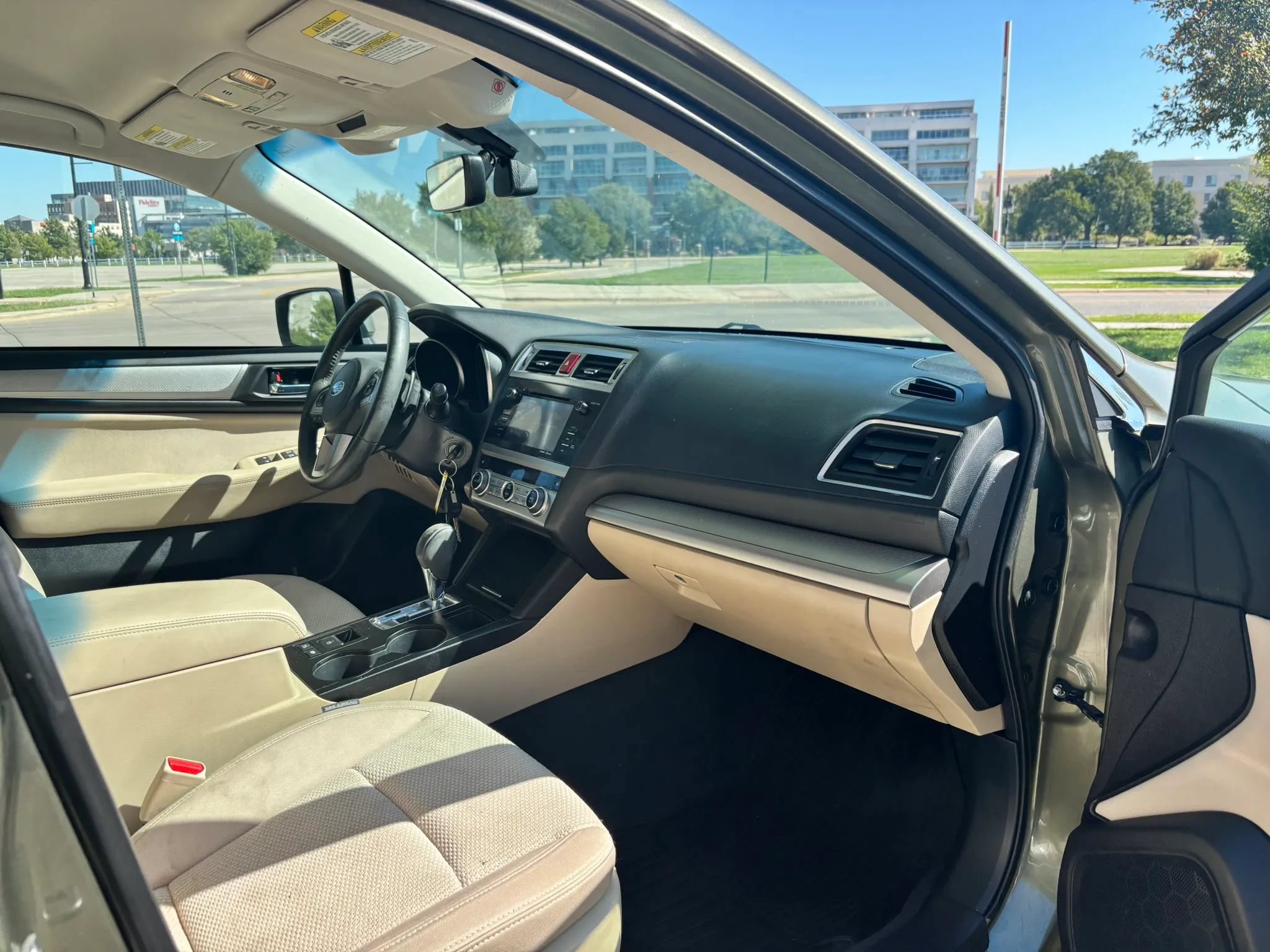 Used 2017 Subaru Outback 2.5i Premium AWD/4WD image 22