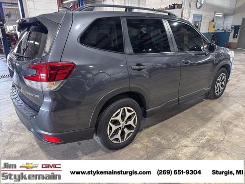 Used 2021 Subaru Forester Premium w/ Popular Package #1 image 7