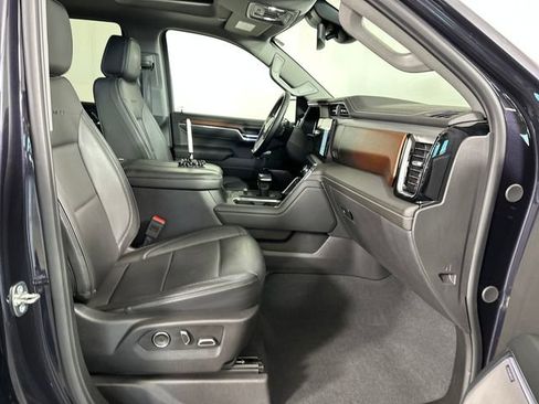 Used 2024 GMC Sierra 1500 Denali image 28