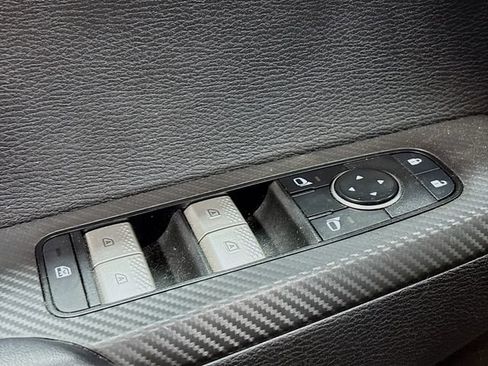 Used 2022 Mitsubishi Outlander SE AWD/4WD image 18