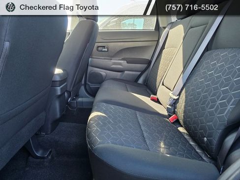 Used 2025 Mitsubishi Outlander Sport ES image 19