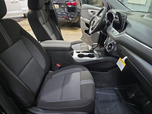 New 2026 Chevrolet Blazer LT w/ Convenience Package image 12