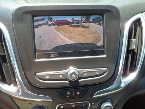 Used 2022 Chevrolet Equinox LT AWD/4WD image 27