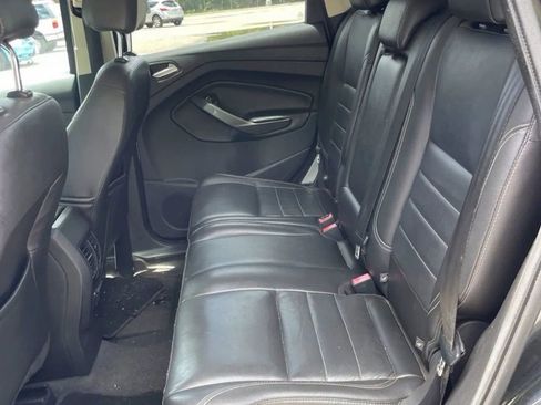 Used 2014 Ford Escape Titanium FWD image 10