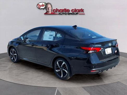 New 2025 Nissan Versa SR w/ Trunk Package image 3