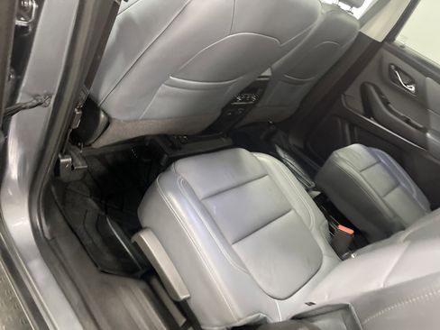 Used 2019 Chevrolet Traverse Premier w/ LPO, Floor Liner Package image 17