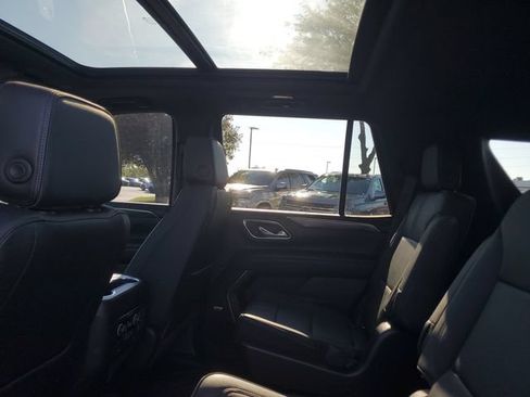 Certified 2022 Chevrolet Tahoe RST w/ Luxury Package AWD/4WD image 9