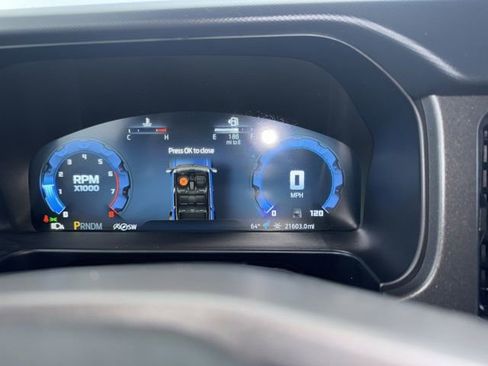 Used 2025 Ford Bronco Badlands image 12