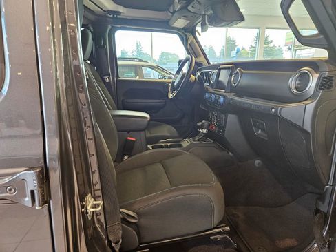 Used 2021 Jeep Wrangler Unlimited Rubicon 4xe w/ Steel Bumper Group image 22