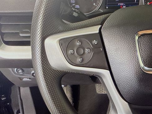 Used 2024 GMC Terrain SLE FWD image 14