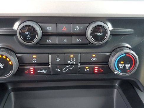 New 2026 Ford F250 XLT w/ XLT Premium Package image 35