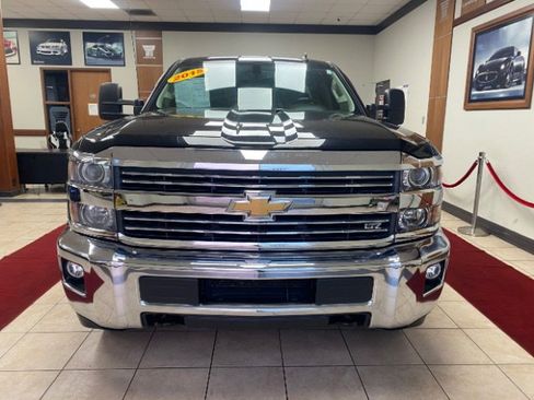 Used 2015 Chevrolet Silverado 2500 LTZ image 8