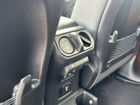 New 2025 Jeep Wrangler Rubicon w/ Steel Bumper Group image 29