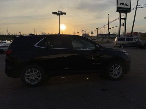 Used 2024 Chevrolet Equinox LT image 9