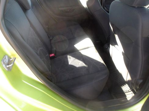 Used 2011 Ford Fiesta SES image 8