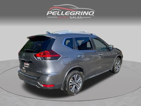 Used 2019 Nissan Rogue SV w/ Sun & Sound Touring Package AWD/4WD image 7