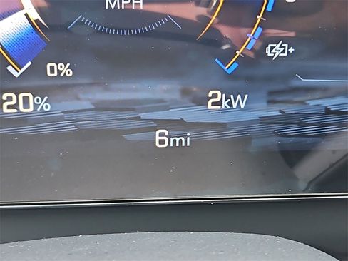 New 2025 Chevrolet Silverado EV LT image 12