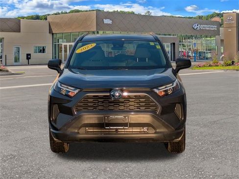 Used 2023 Toyota RAV4 LE image 8