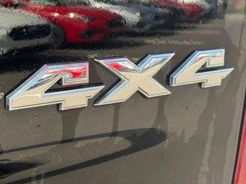 Used 2012 RAM 1500 Classic SLT AWD/4WD image 10