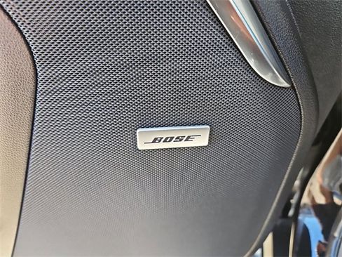 Used 2024 GMC Yukon XL Denali image 24