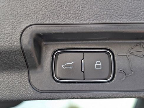 Used 2023 Ford Explorer Limited w/ Equipment Group 301A image 54