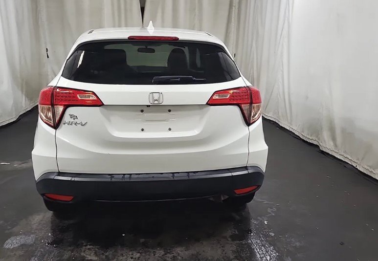 Used 2016 Honda HR-V EX image 6