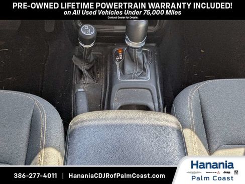 Used 2024 Jeep Gladiator Sport AWD/4WD image 17