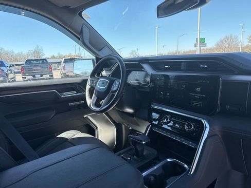 Used 2024 GMC Sierra 1500 Denali image 10