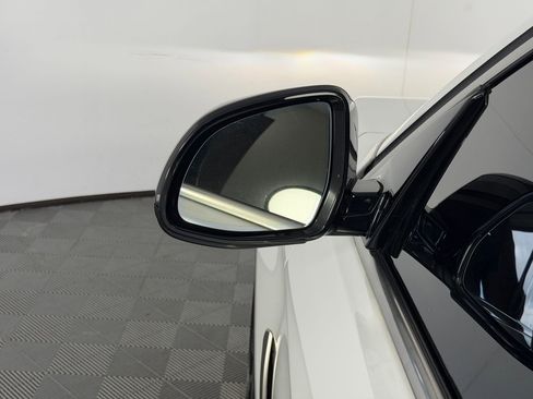 Used 2017 BMW X6 sDrive35i w/ Premium Package RWD image 21