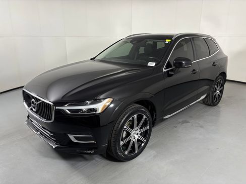 Used 2020 Volvo XC60 T5 Inscription FWD image 4