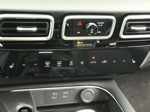 New 2026 Nissan Sentra SR w/ SR Premium Package image 11