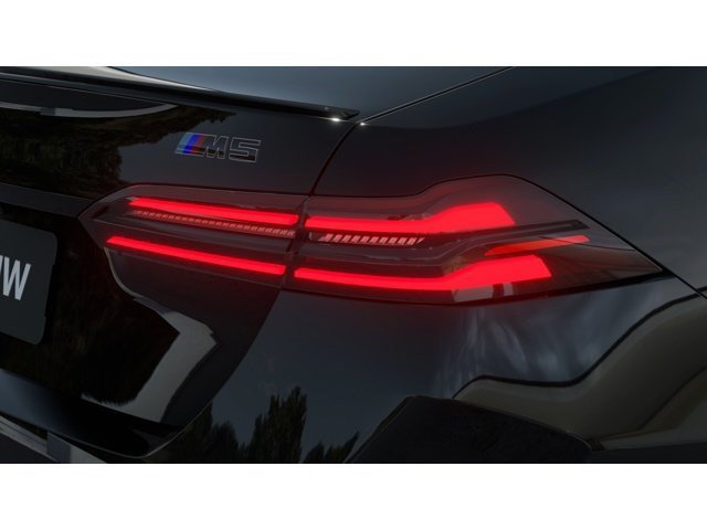 New 2027 BMW M5 w/ Executive Package AWD/4WD image 8