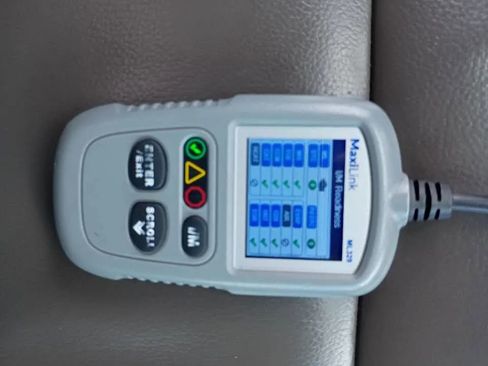 Used 2015 Honda Odyssey Touring Elite image 27