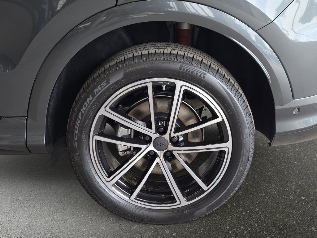 New 2026 Audi Q5 Premium Plus AWD/4WD image 33