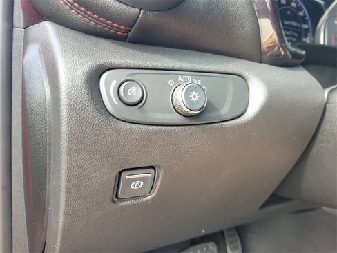 Used 2020 Chevrolet Blazer RS image 23