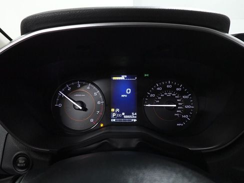 Used 2023 Subaru Crosstrek 2.0i Premium AWD/4WD image 16