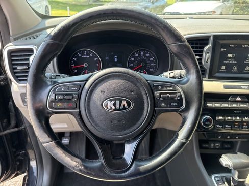 Used 2019 Kia Sportage EX w/ EX Premium Package image 30