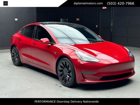 Used 2021 Tesla Model 3 Performance image 8