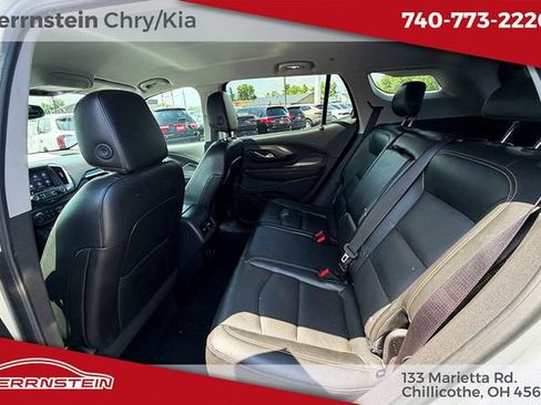 Used 2020 GMC Terrain SLT AWD/4WD image 23