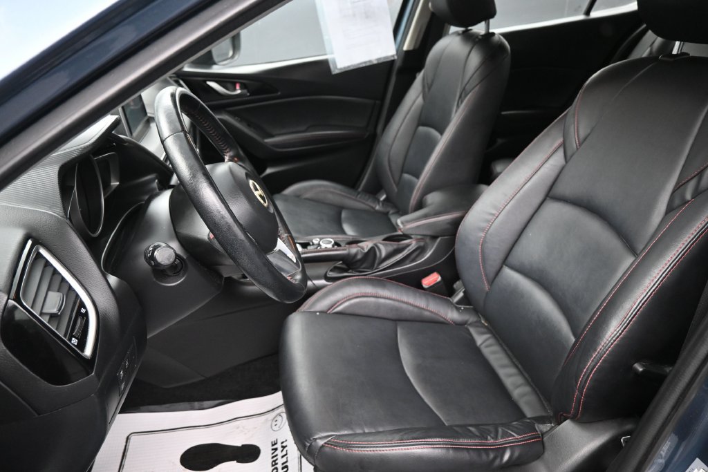 Used 2016 MAZDA MAZDA3 i Grand Touring FWD image 20