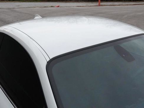 Used 2011 BMW 1 Series M image 42