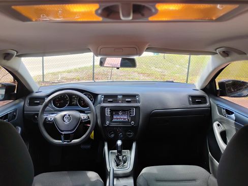 Used 2016 Volkswagen Jetta S FWD image 43